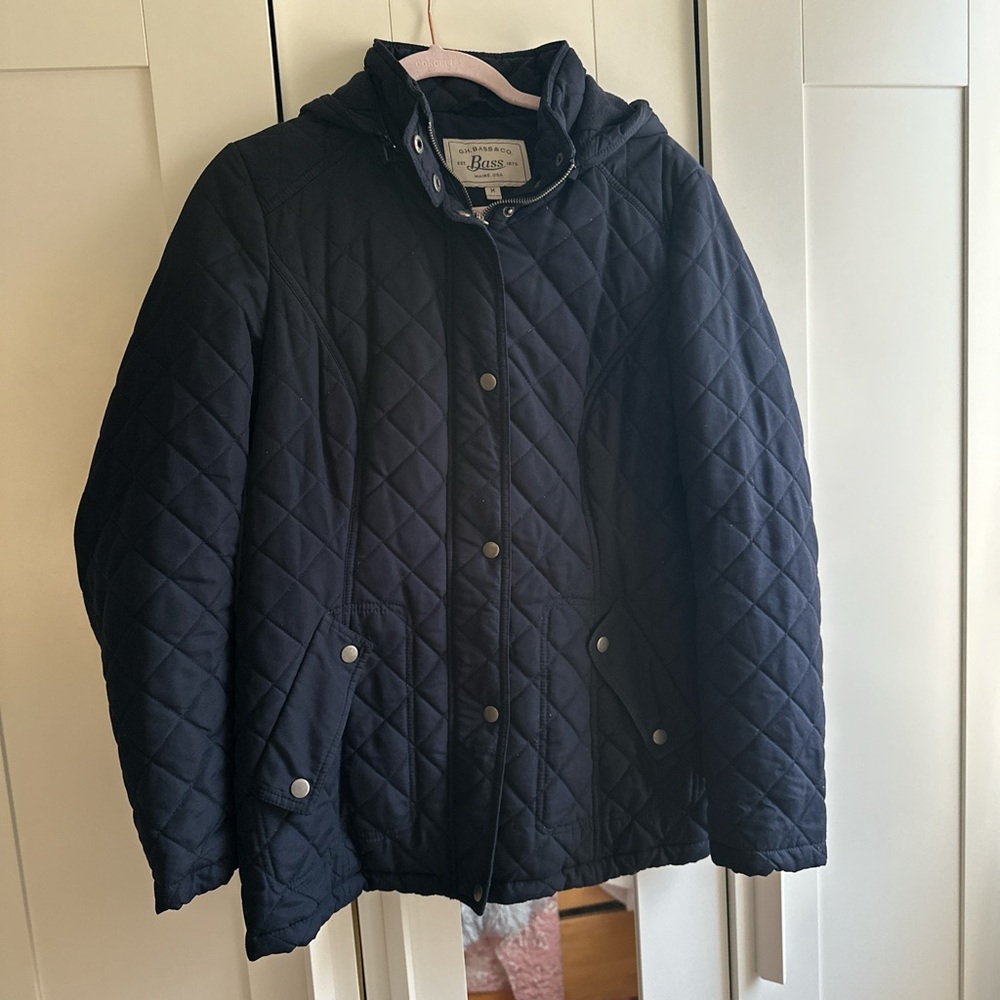 G.H. Bass & Co. Navy Quilted Jacket Size Medium